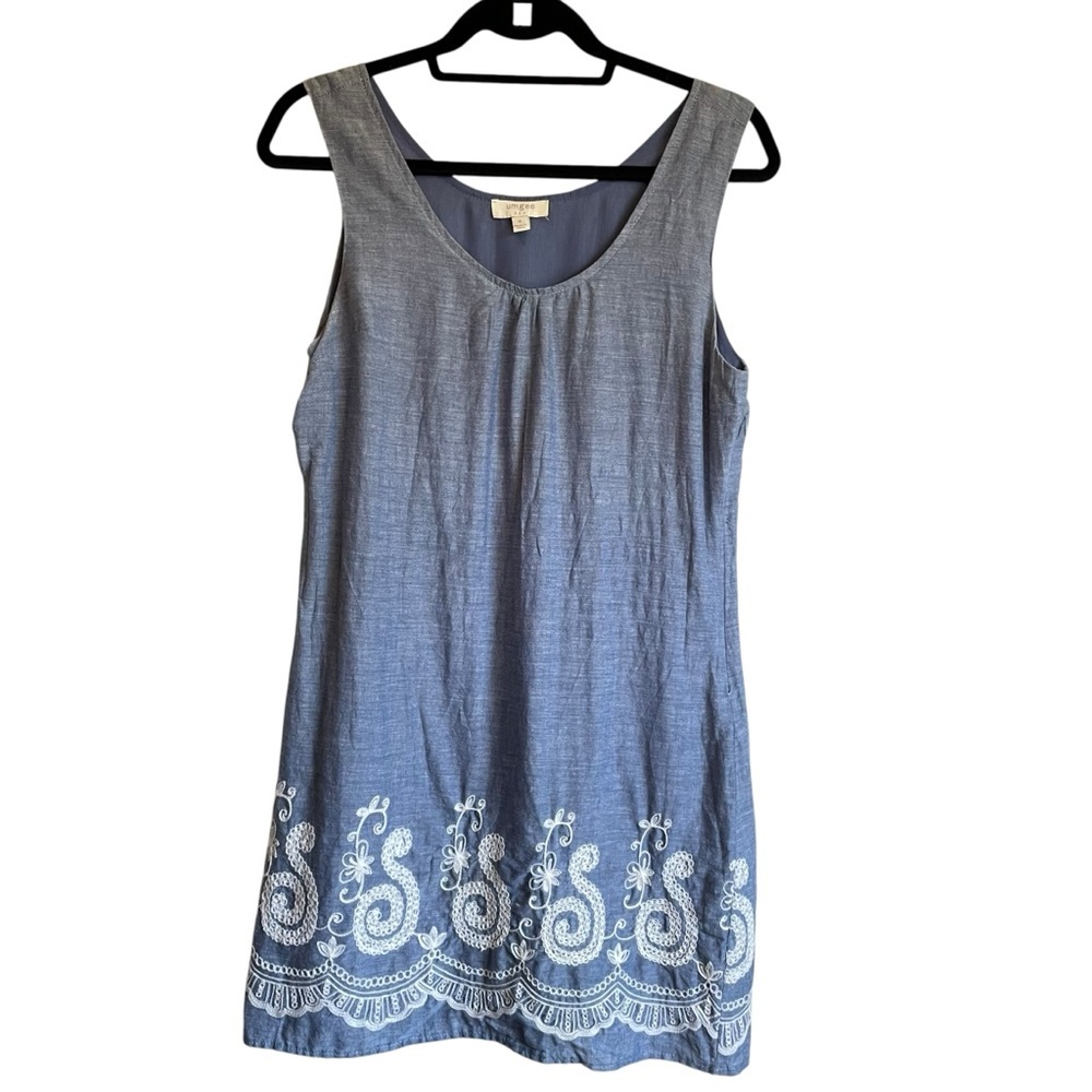 Umgee Denim Blue Shift Dress with White Paisley Embroidery Size Medium